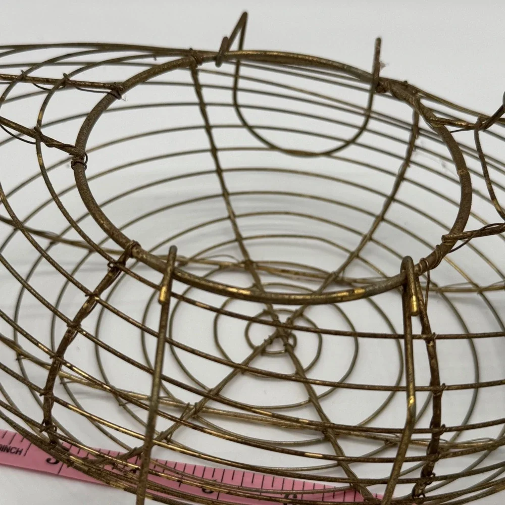 Vintage Wire Chicken Egg Basket Collapsible Metal Hen Shaped Country Kitchen